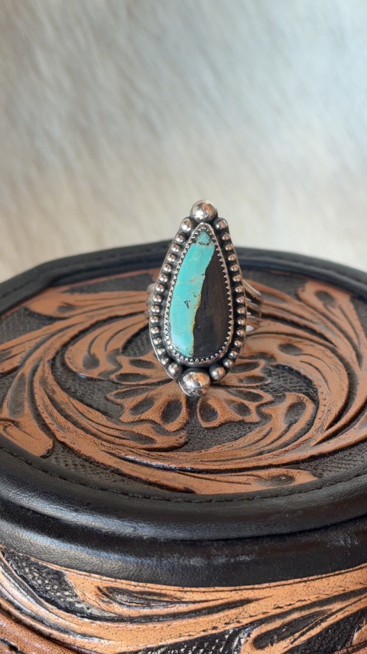 Natural Ribbon Turquoise Ring
